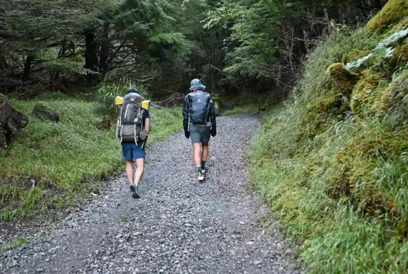 人気の赤岳鉱泉を基地にして楽しむ初中級者向け登山コース