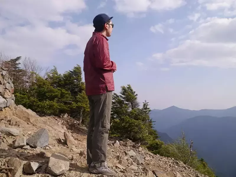 マーモット フライトライトウインドシャツ