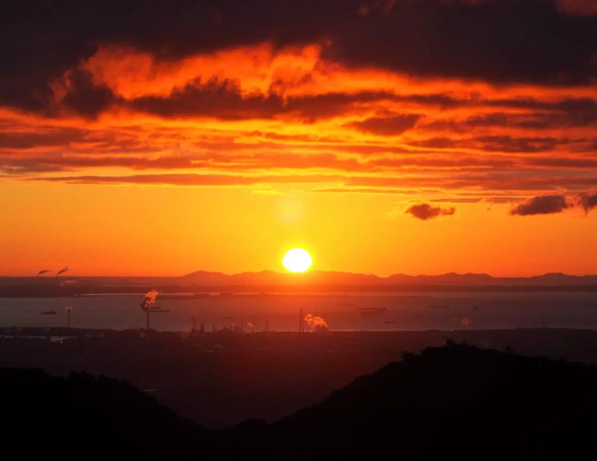 【関西周辺】2022年初日の出登山−おすすめの山と注意点