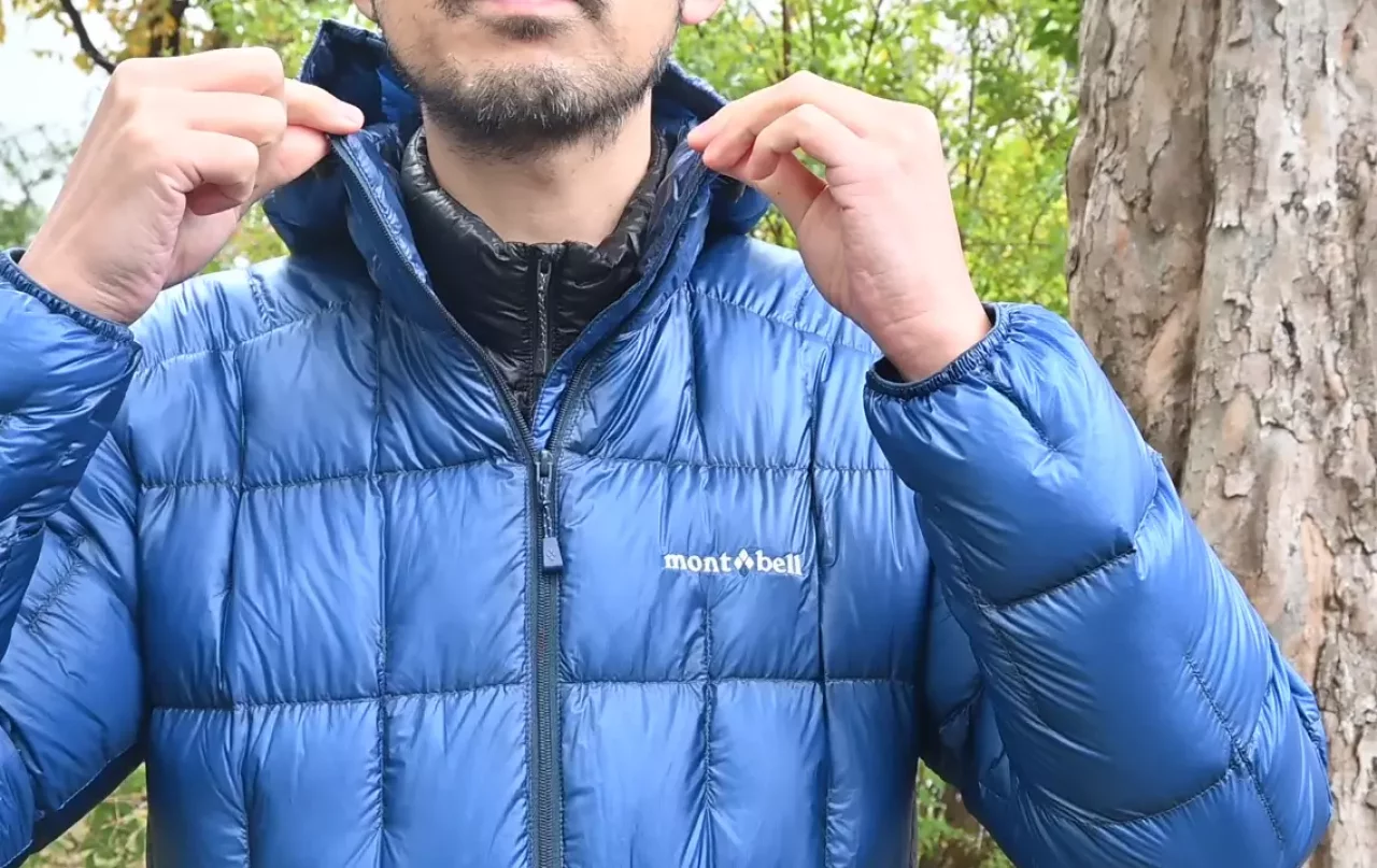 ダウン量を増して更に保温力を高めたモデル