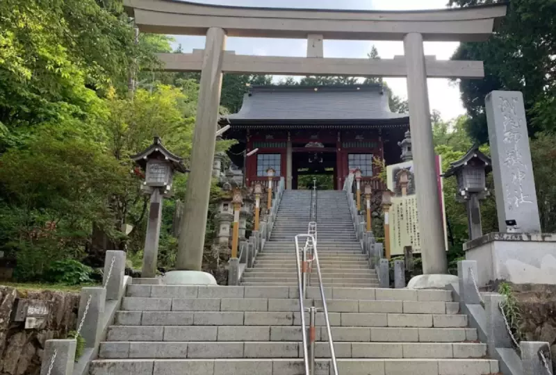周辺の山にアクセスしやすく初心者も安心の山-御岳山(東京都)