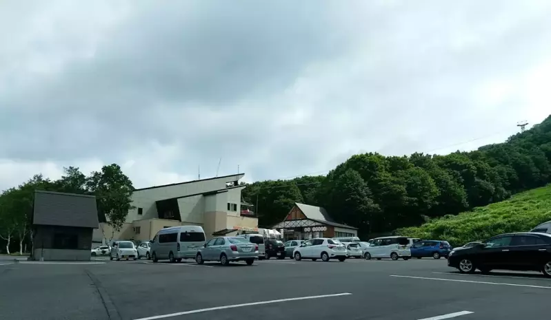 八甲田ロープウェー山麓駅駐車場