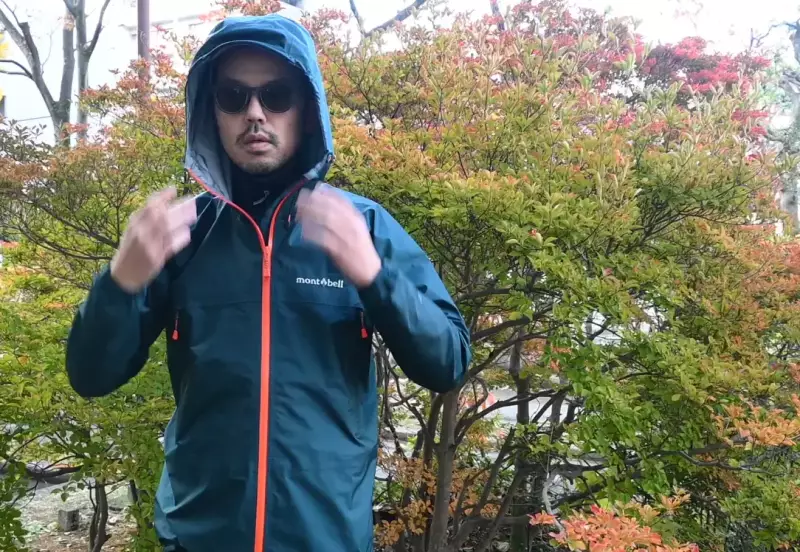 レインジャケットとしてのスペック モンベル『ストームクルーザー ジャケット』