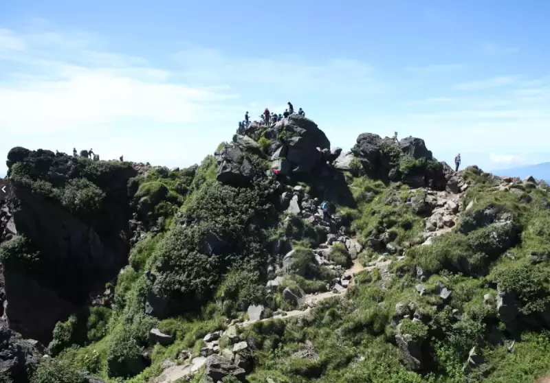 日光白根山登山