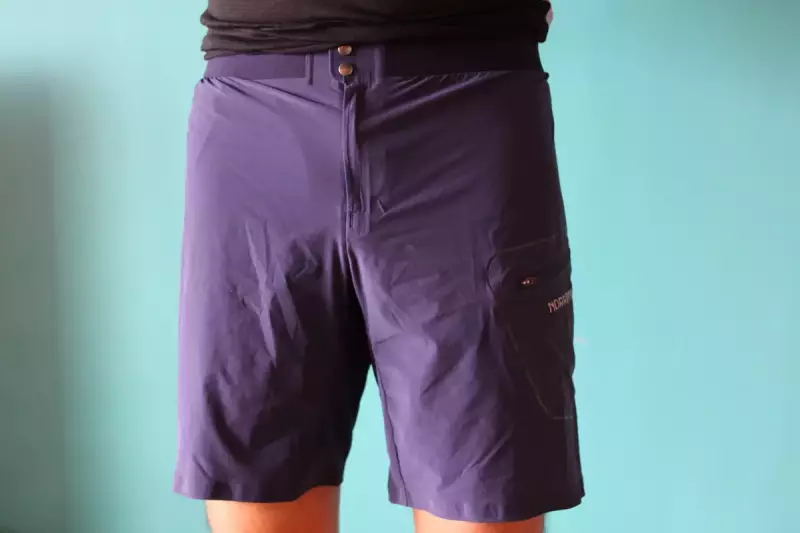NORRONAトレイルランニングショーツ
