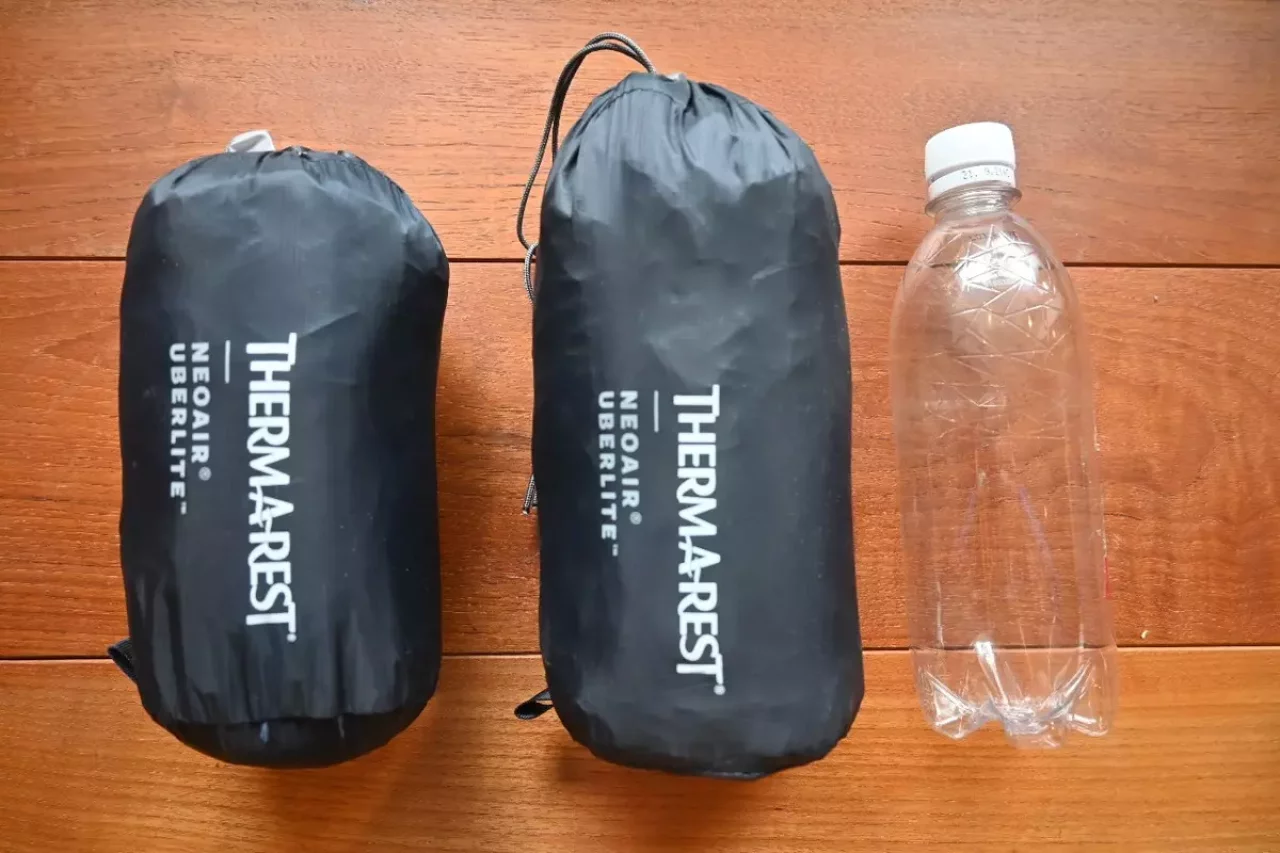 サーマレスト テントマット コンパクト性と重量