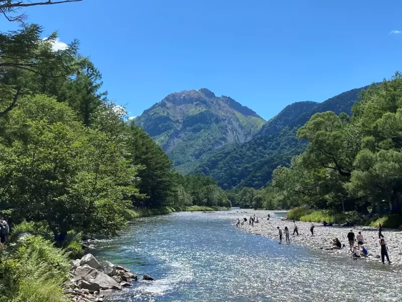 風呂もグルメもキャンプも楽しむ!北アルプス初心者にもおすすめ焼岳登山プラン|登山レポート|レポート|山のコト|登山・トレラン・山スキーマガジン「山旅旅」