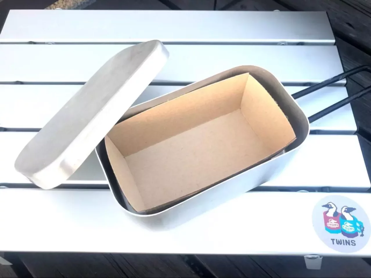 メスティンに型を入れ、たねを入れる