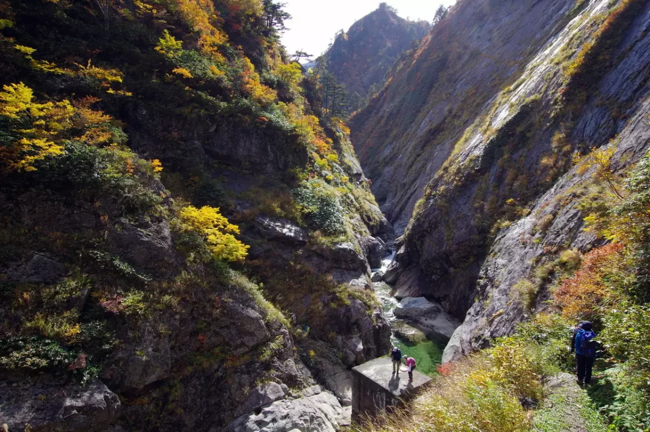 裏巻機渓谷の紅葉登山9