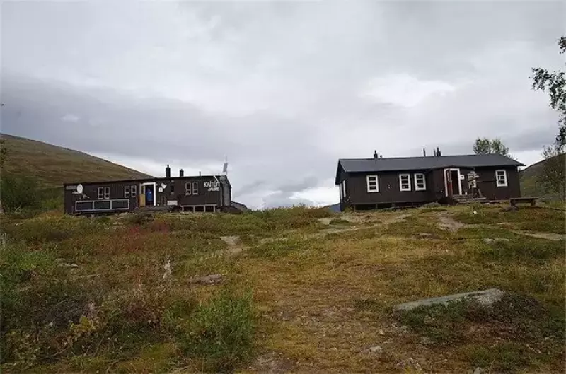 トレイル上にはこのように山小屋が点在している。