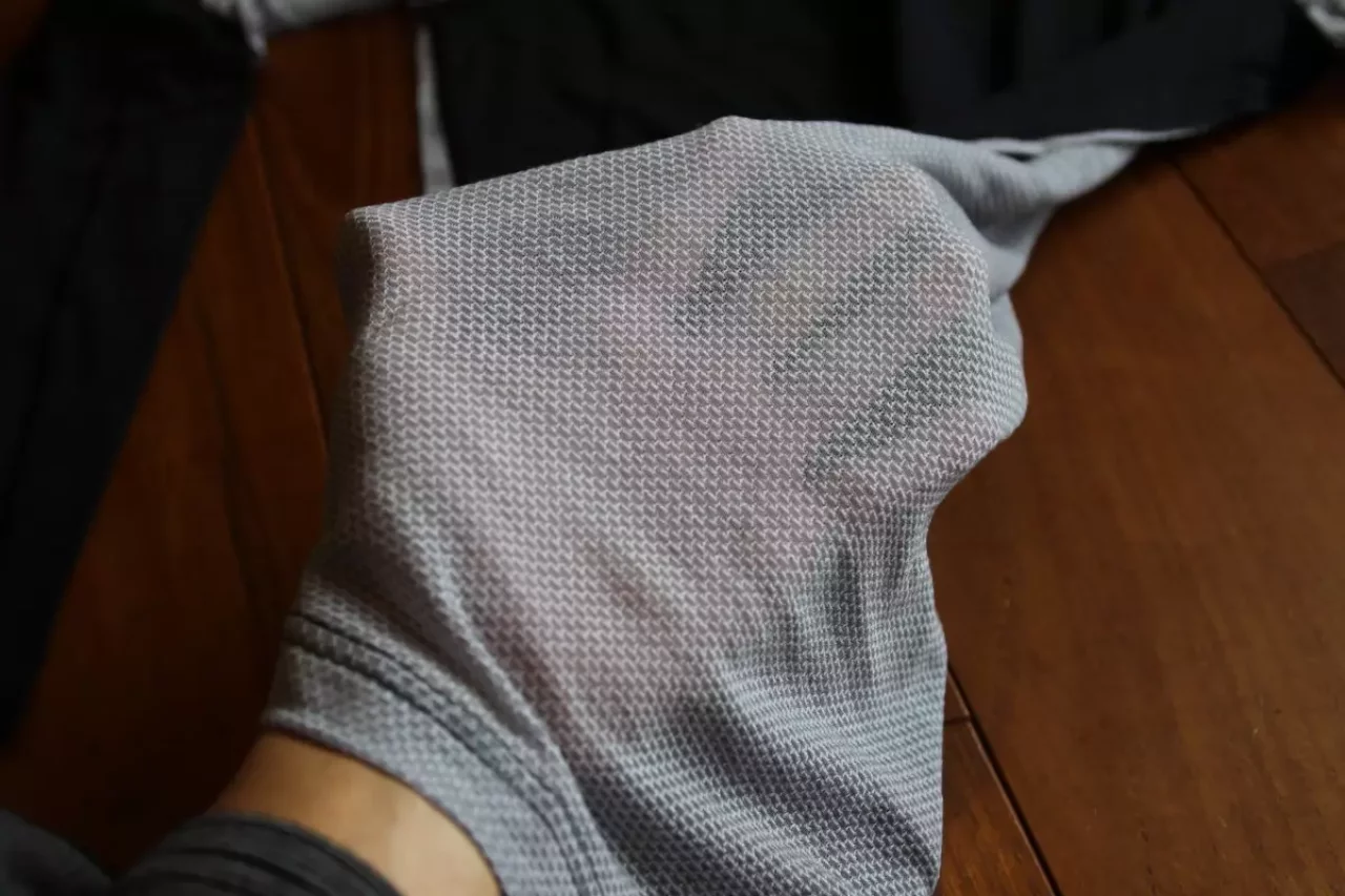 NORRONAビティホーンウールシャツの生地