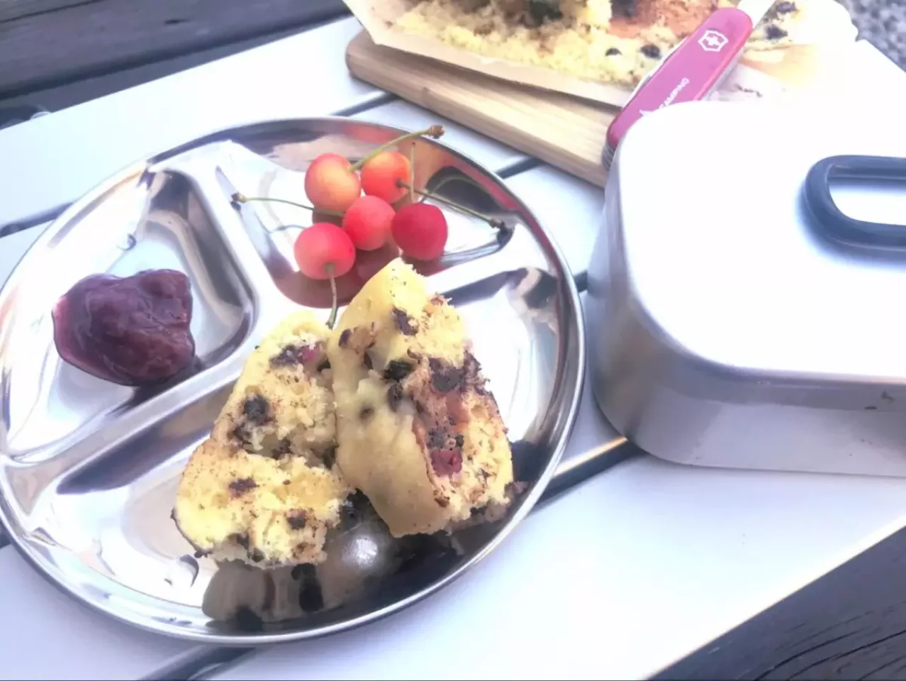 完成!ジャムやフルーツを添えていただきましょう