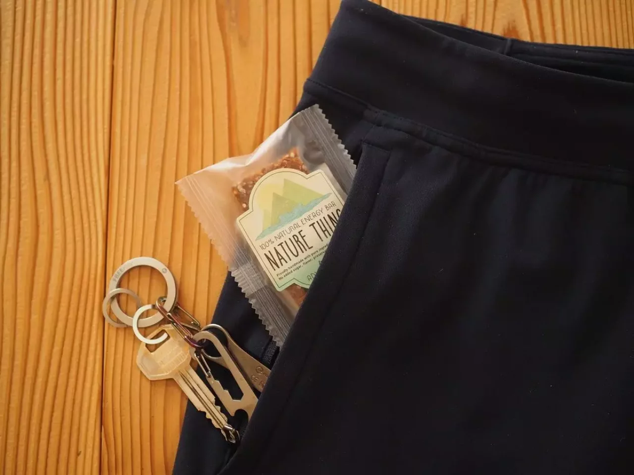 ルルレモンSurge Jogger