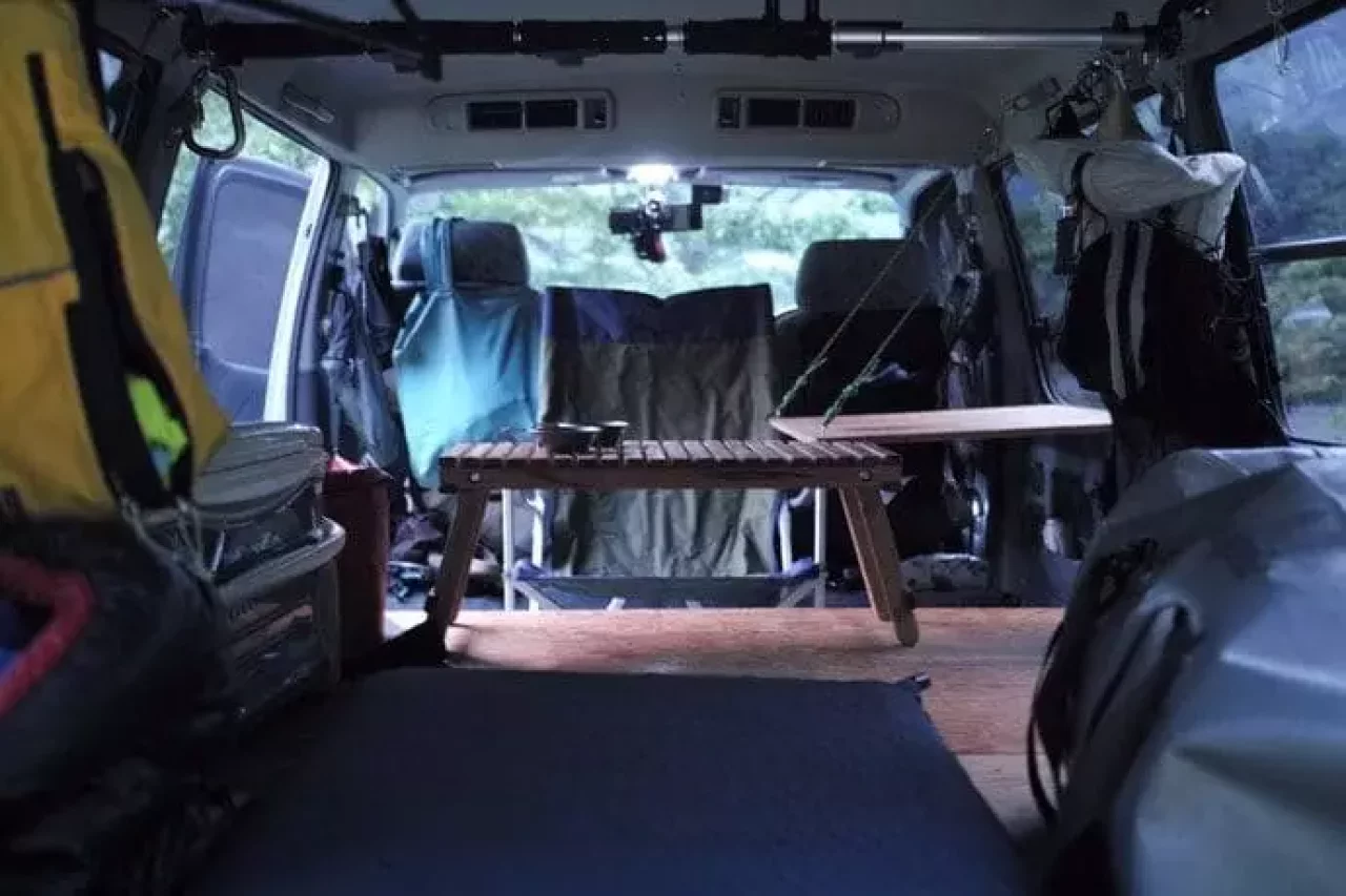 トヨタ ハイエース100系