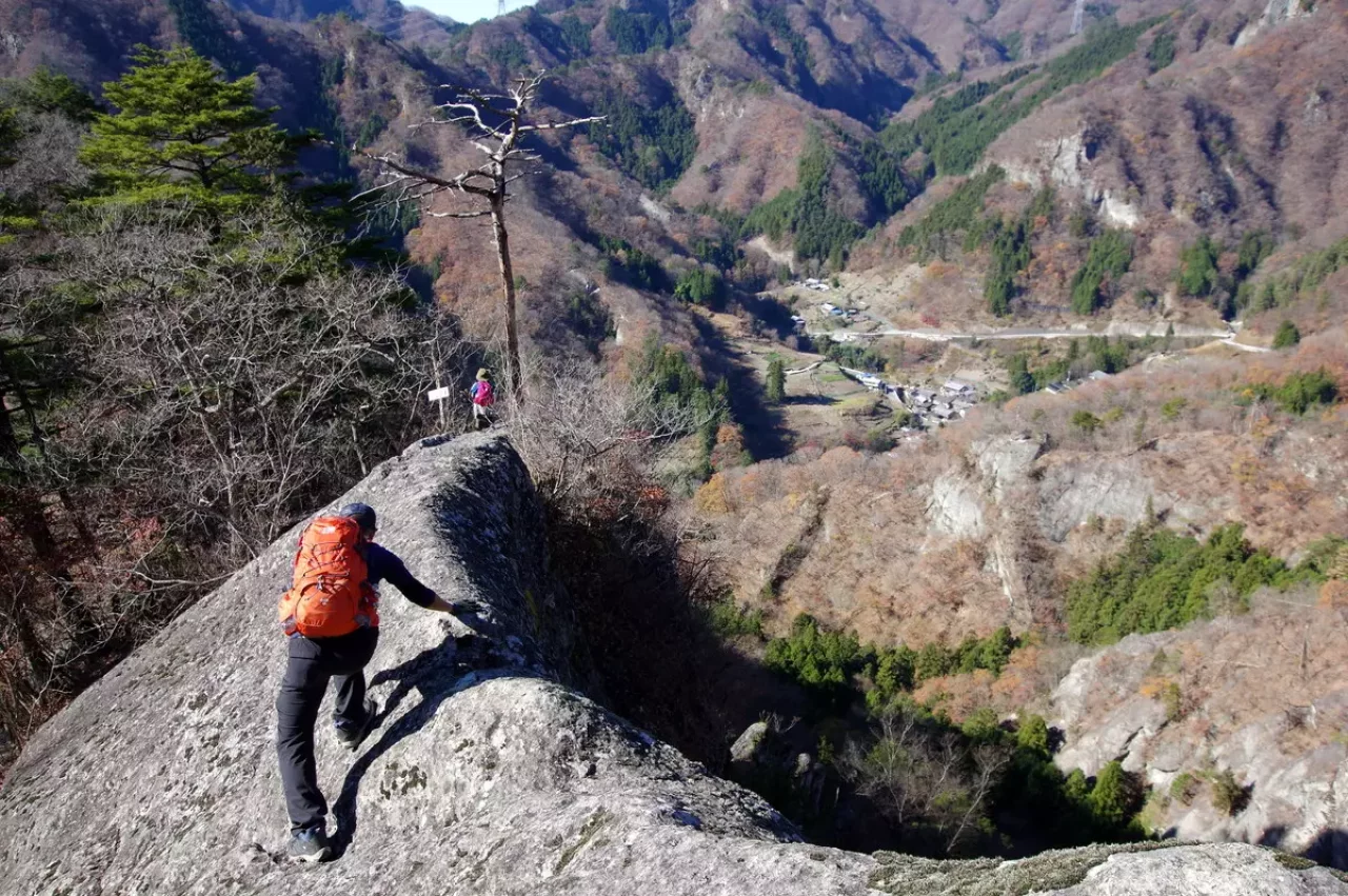九十九谷の岩壁