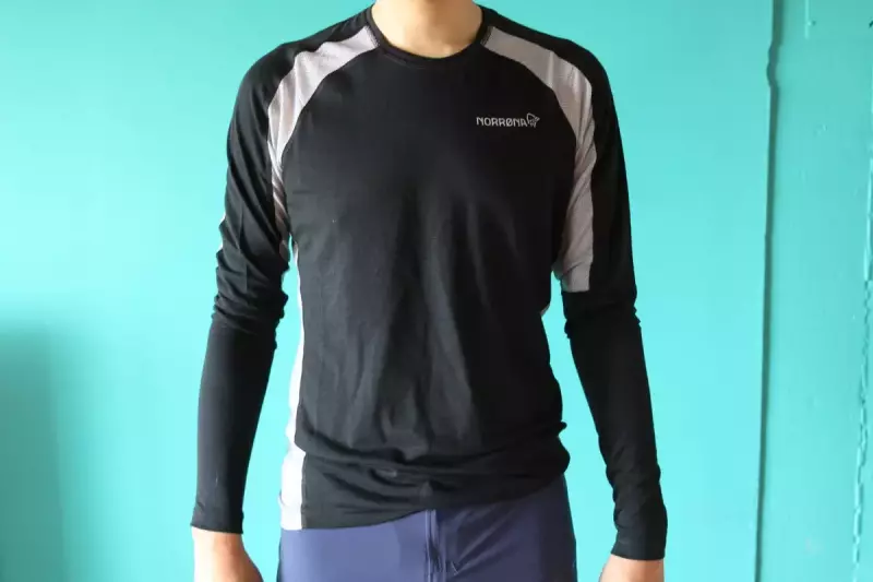 NORRONAビティホーンウールシャツで楽しむ登山