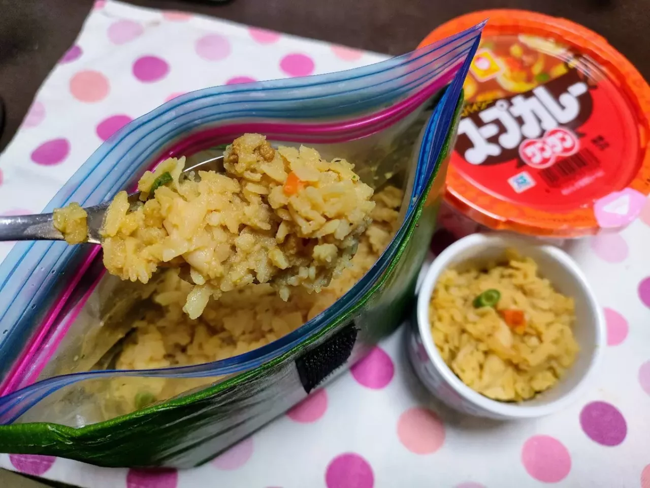 登山 食事 火を使わない
スタンドコジ―で作る最速3分カレー