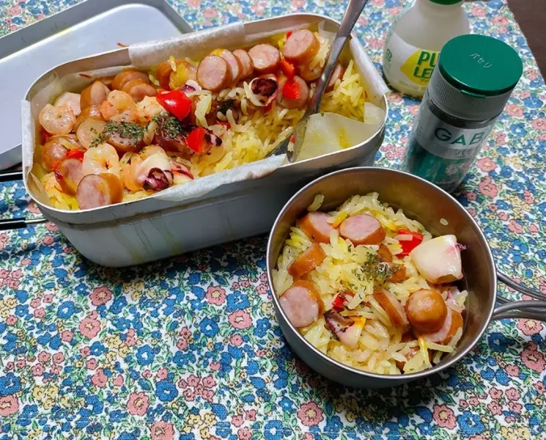 簡単メスティンレシピ-シーフードミックスで作る本格パエリア