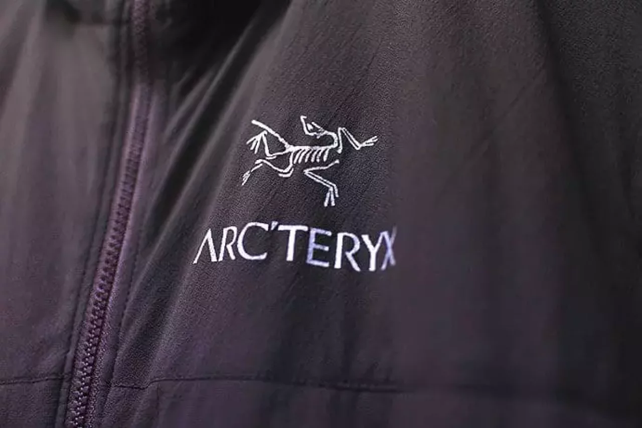 アークテリクス アトムLTフーディー