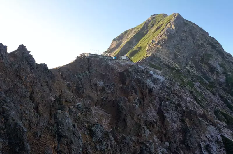 八ヶ岳の最高峰を制覇する満足感