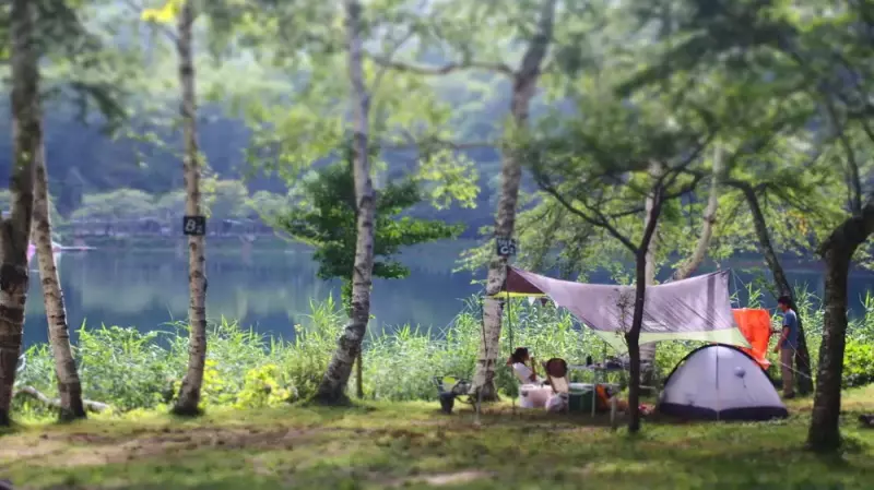 四尾連湖 水明荘キャンプ場