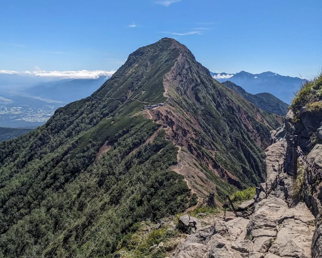 憧れの八ヶ岳体験記(南八ヶ岳編)硫黄岳~赤岳のパノラマ絶景とスリリングな岩場を楽しむ