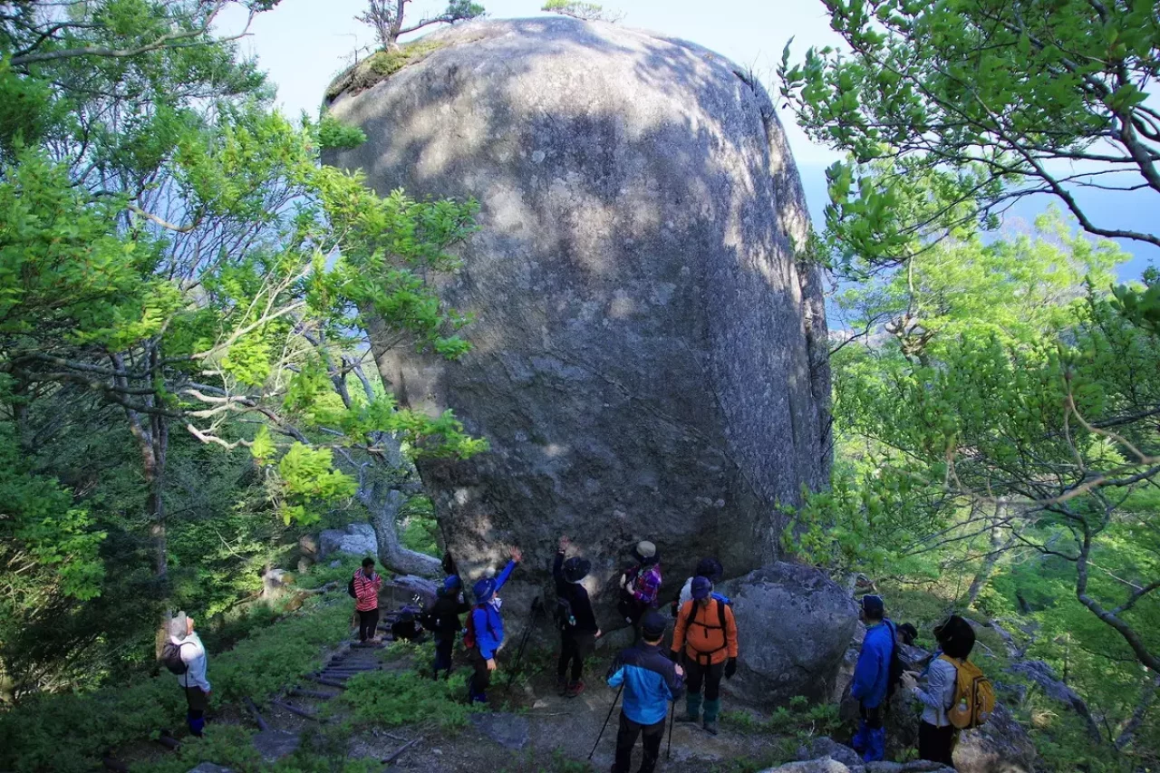 祭りと祀りの島、金華山