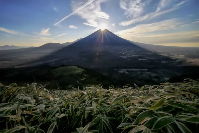 【日帰り登山】富士の絶景を堪能!竜ヶ岳登山-初心者も安心の難易度別ルート紹介|ルート紹介から探す|登山・トレラン・山スキーマガジン「山旅旅」