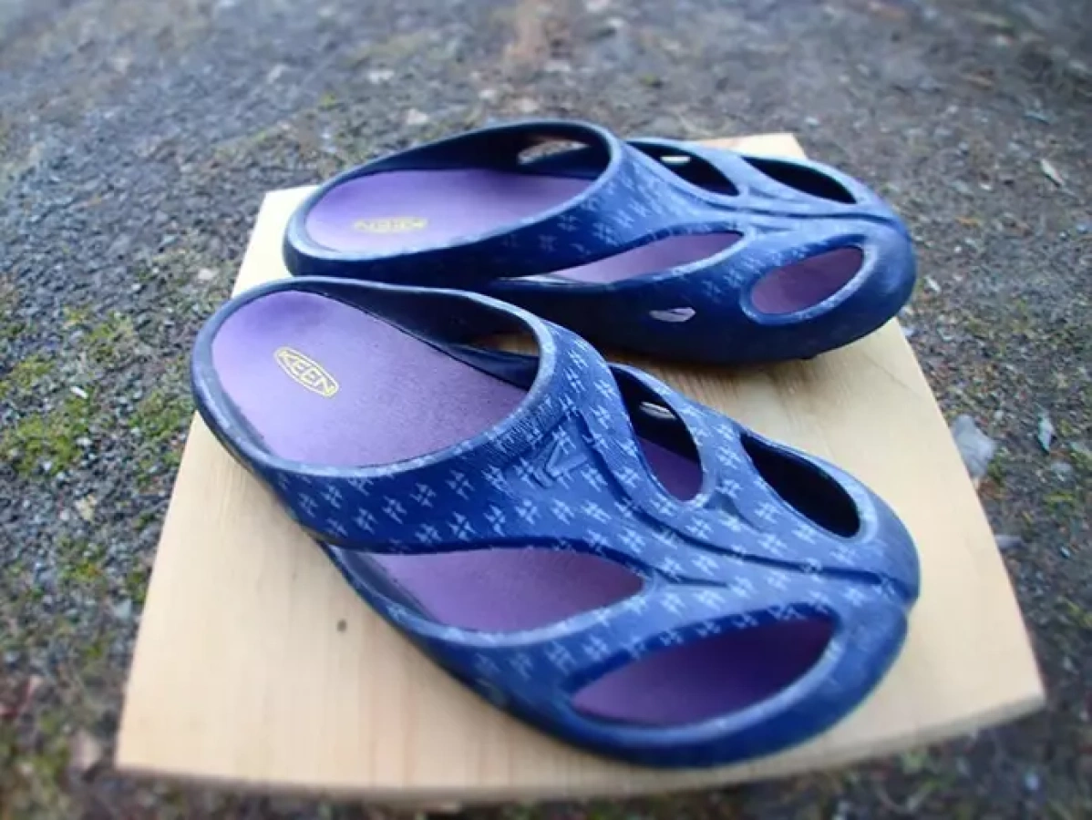 KEEN(キーン)シャンティ ヨットマンから生まれたハイブリッド・サンダル