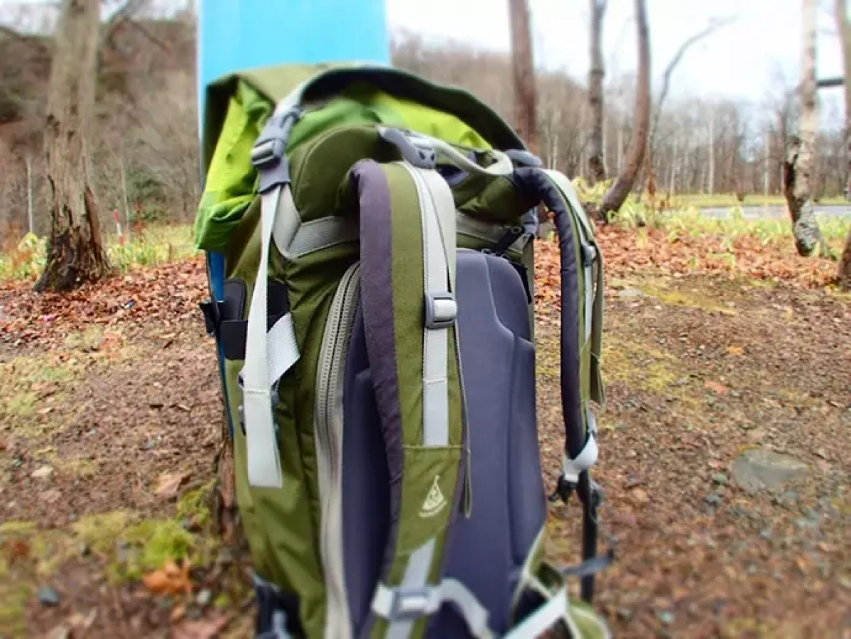 PLUS ONE WORKS SHUMARI 35 白銀の世界を自由に駆け回るキタキツネのように