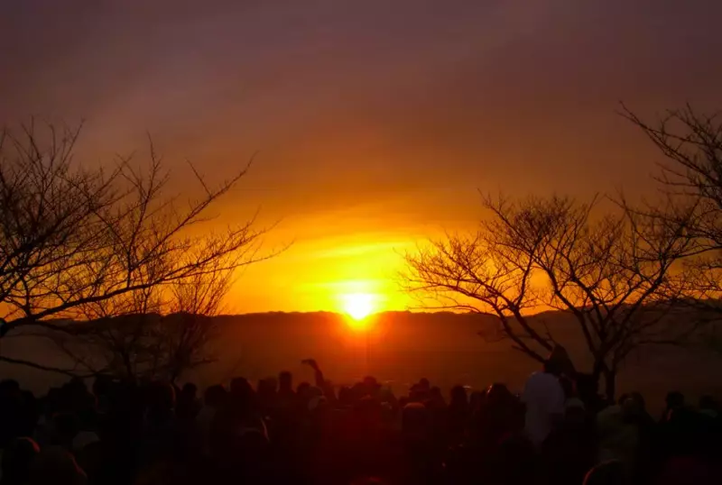元旦二上山発登りで奈良側から昇る初日の出を拝もう
