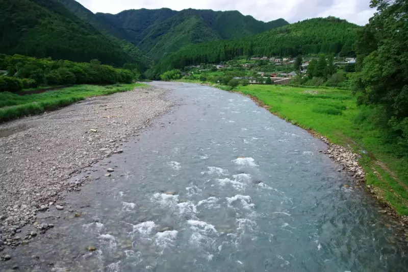 鮎で知られる清流・日置川