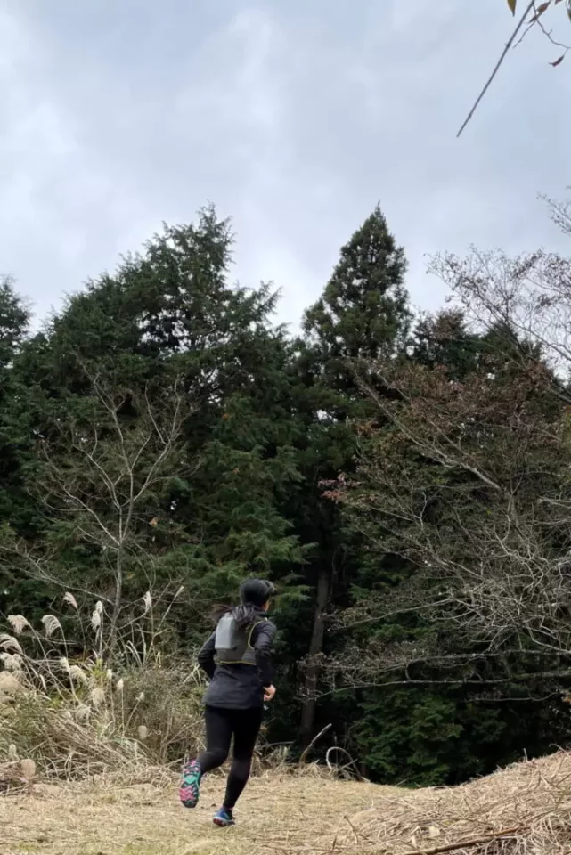 エンドレス・ラン・タイツ