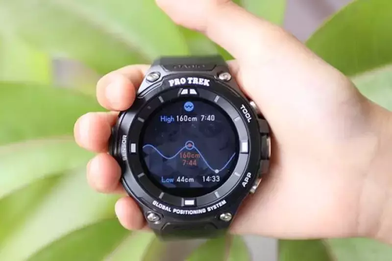 時計 CASIO PRO TREK WSD-F20 CASIO PRO TREK WSD-F20 安全と充実を提供してくれるスマート