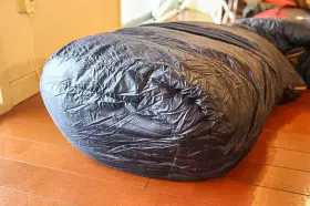 マウンテンイクイップメント ヘリウム600 3シーズンの寒い時期の マウンテンイクイップメント ヘリウム600 3シーズンの寒い時期の