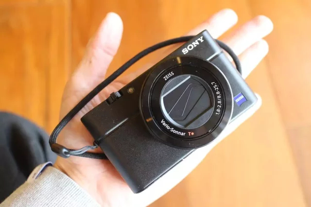 レビュー】SONY RX100Ⅲ-登山におすすめ軽量カメラ|その他 レビュー】SONY RX100Ⅲ-登山におすすめ軽量カメラ|その他